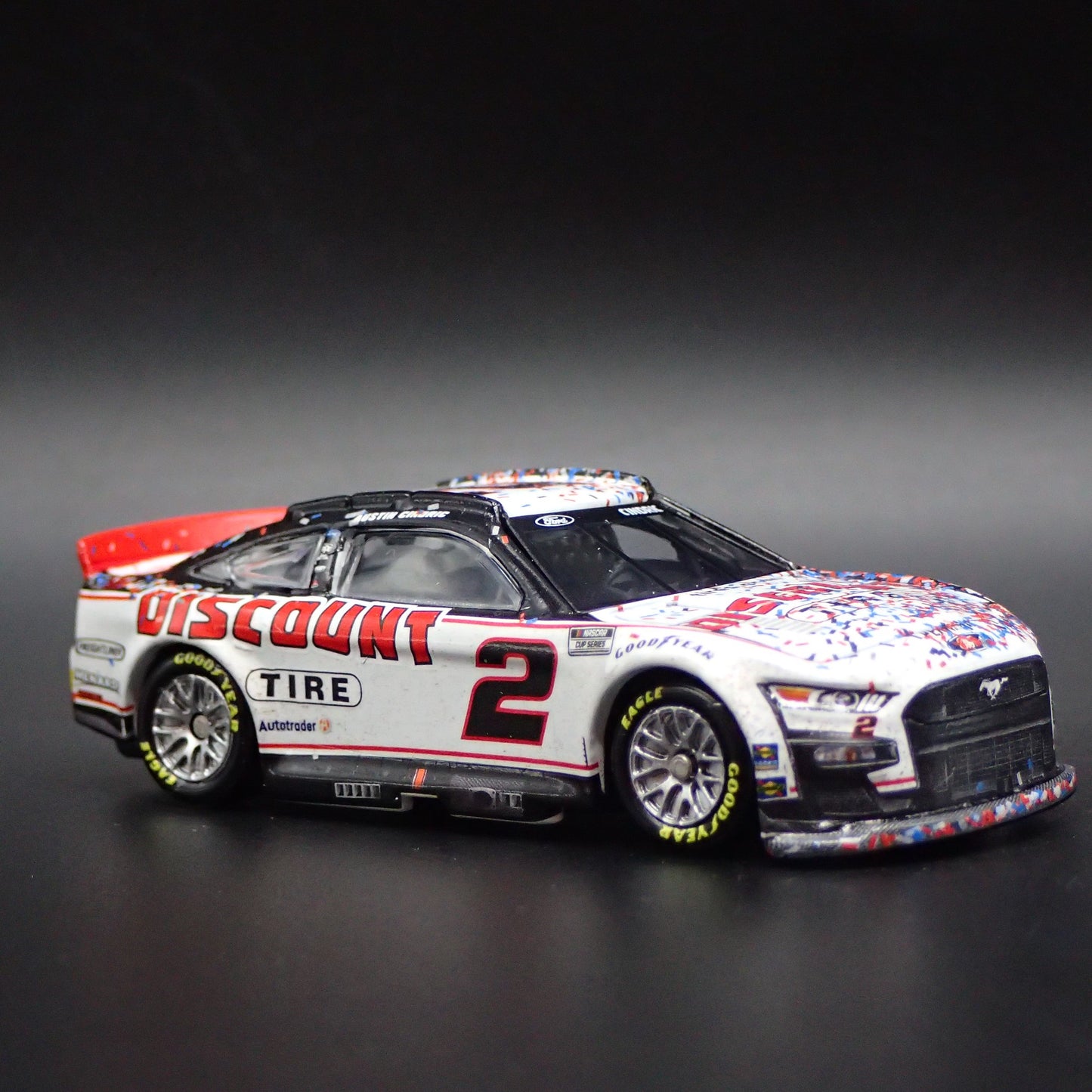 2022 FORD MUSTANG #2 AUSTIN CINDRIC DISCOUNT TIRE NASCAR 1:64 SCALE DIECAST CAR