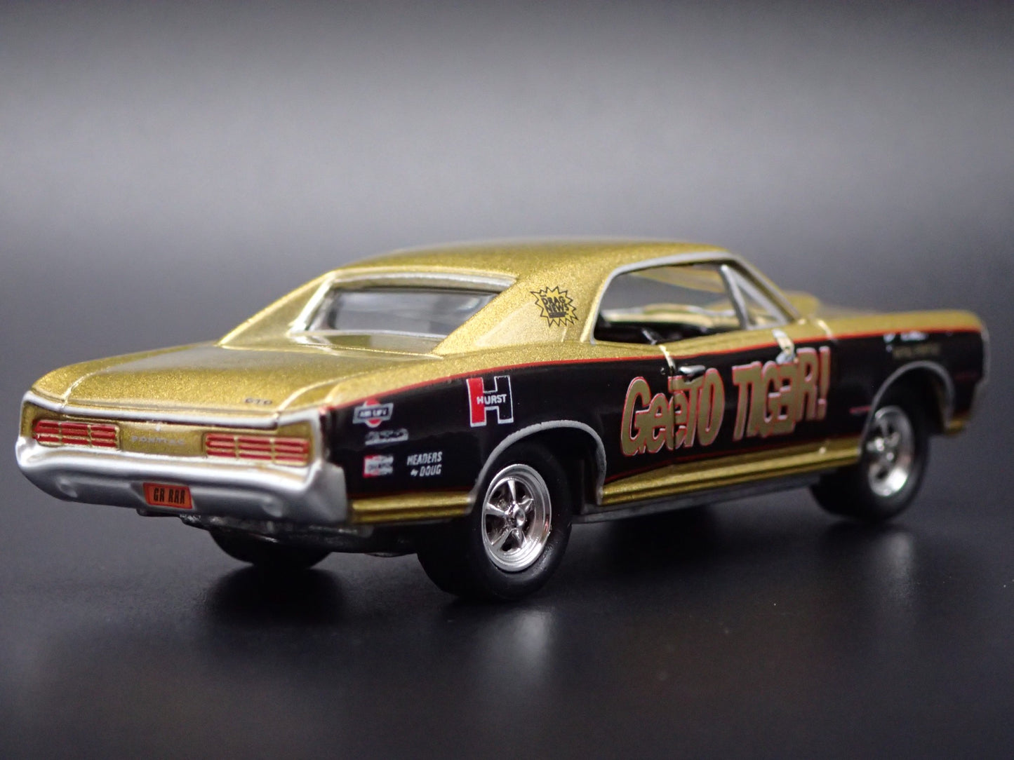 1966 66 PONTIAC GTO GEETO TIGER DRAG NHRA 1/64 SCALE DIORAMA DIECAST MODEL CAR