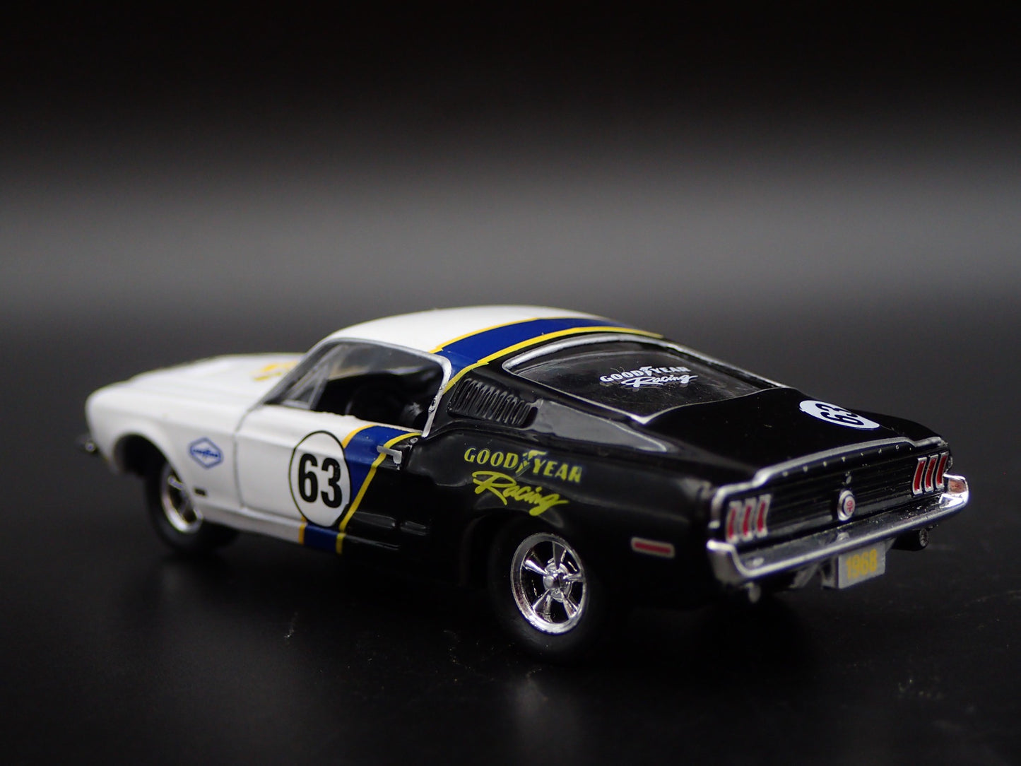 1968 FORD MUSTANG GT 390 FASTBACK GOODYEAR RACING 1:64 SCALE DIECAST MODEL CAR