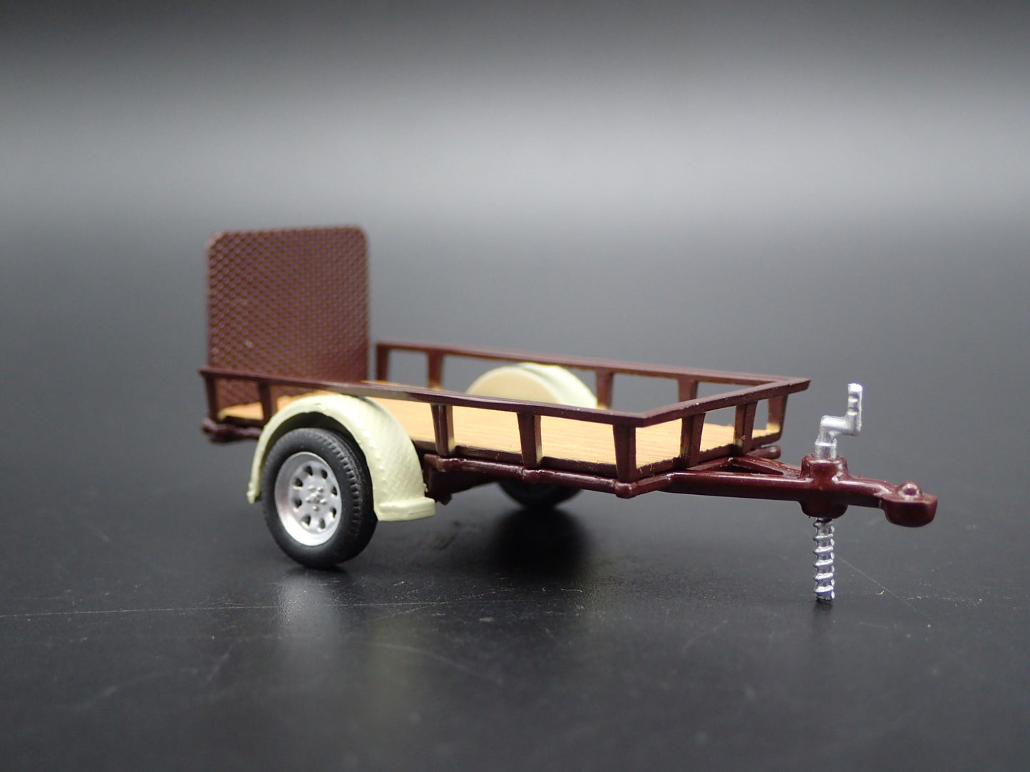 UTILITY TRAILER RUBBER TIRES with WORKING RAMPS 1:64 SCALE DIORAMA DIECAST MODEL