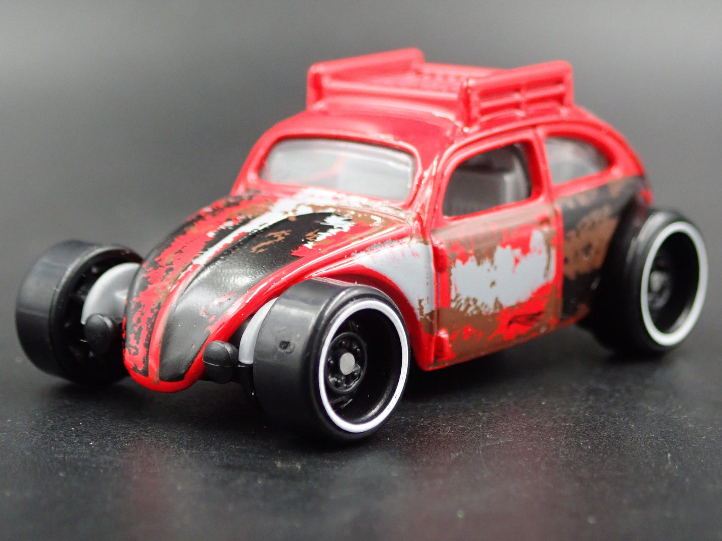 VW VOLKSWAGEN SPLIT WINDOW BEETLE BUG BARN FIND RED 1:64 SCALE DIECAST MODEL CAR