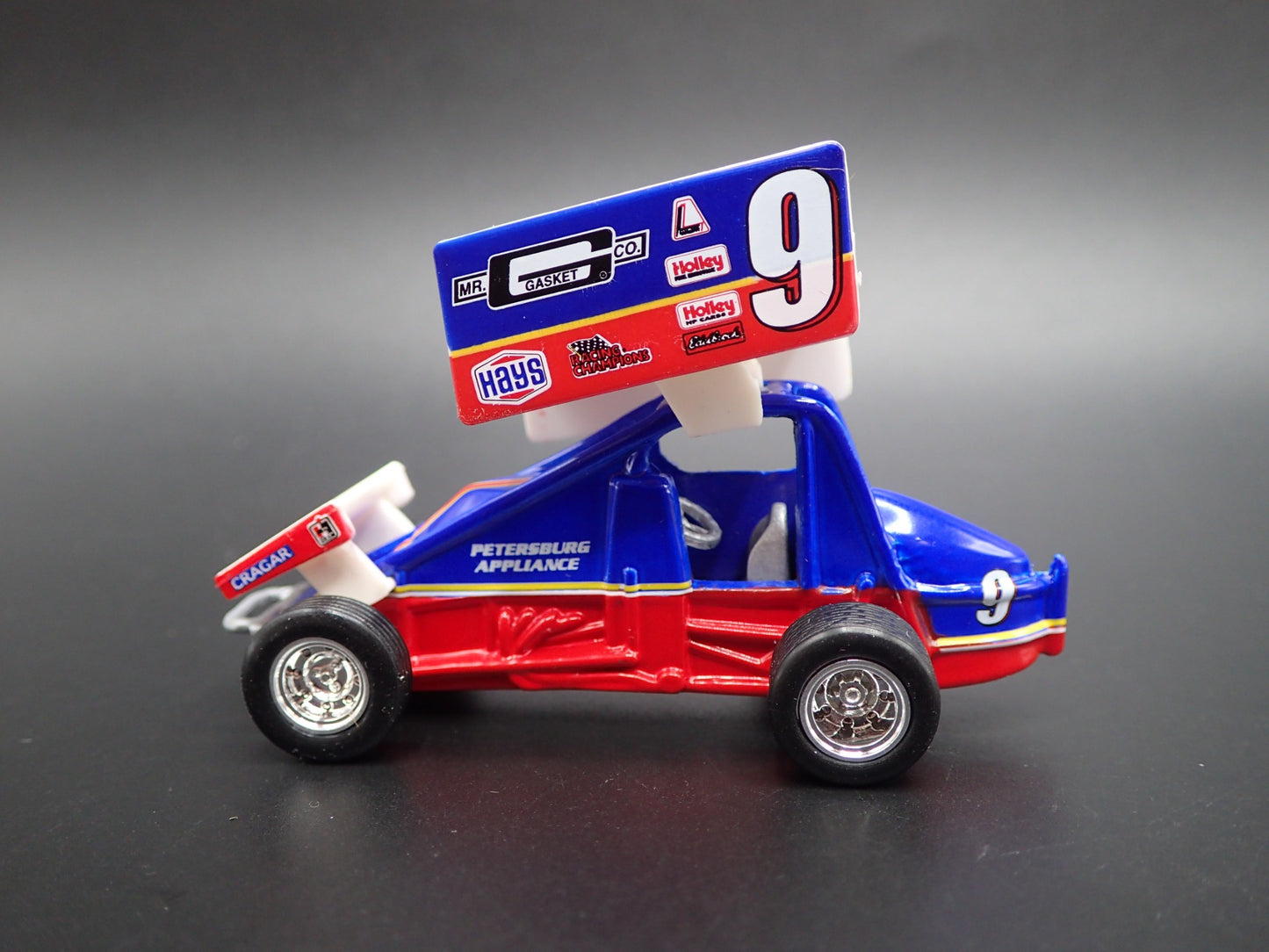 2001 01 SPRINT CAR #9 MR GASKET CO HAYS 1:64 SCALE COLLECTIBLE DIECAST MODEL CAR