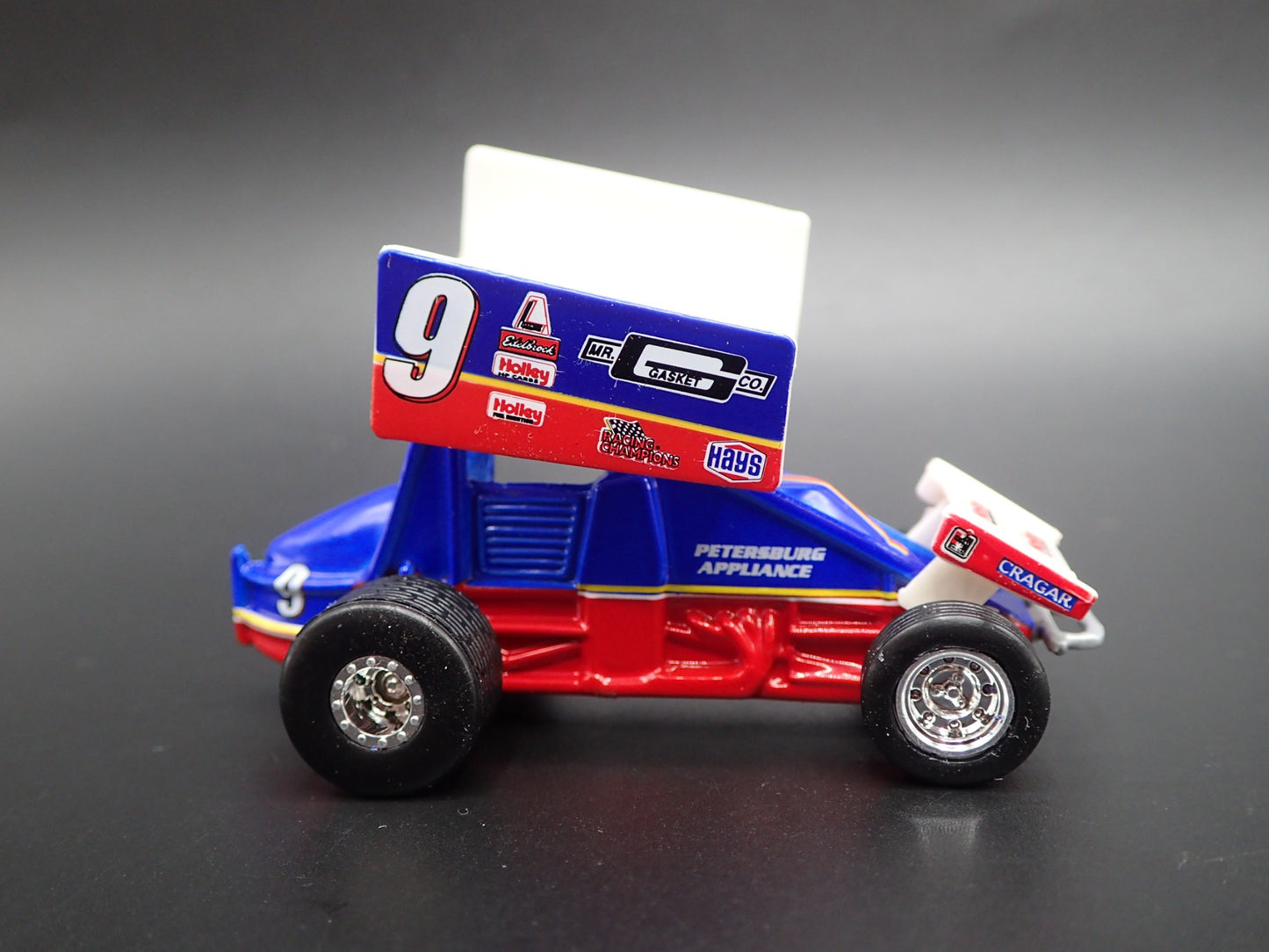 2001 01 SPRINT CAR #9 MR GASKET CO HAYS 1:64 SCALE COLLECTIBLE DIECAST MODEL CAR