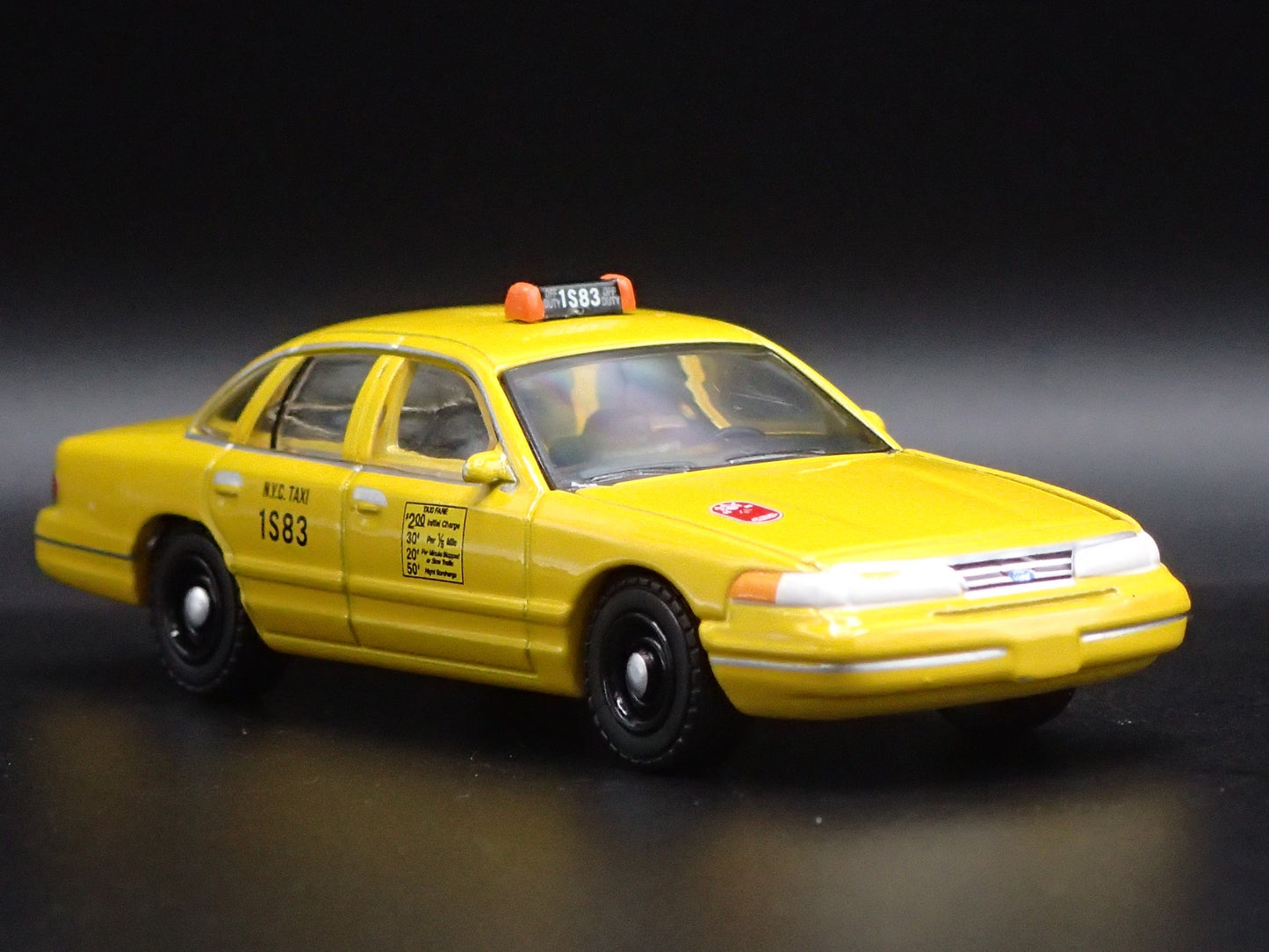 1994 94 FORD CROWN VICTORIA NYC TAXI CAB NEW YORK 1:64 SCALE DIECAST MODEL CAR