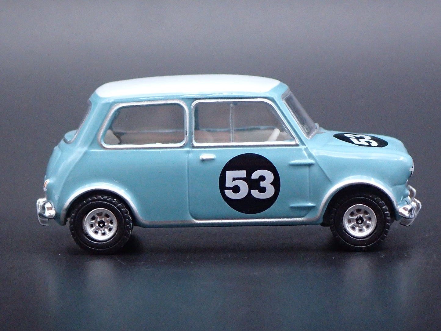 1959-1967 AUSTIN MORRIS COOPER S MK1 TEAL 1:64 SCALE DIORAMA DIECAST MODEL CAR