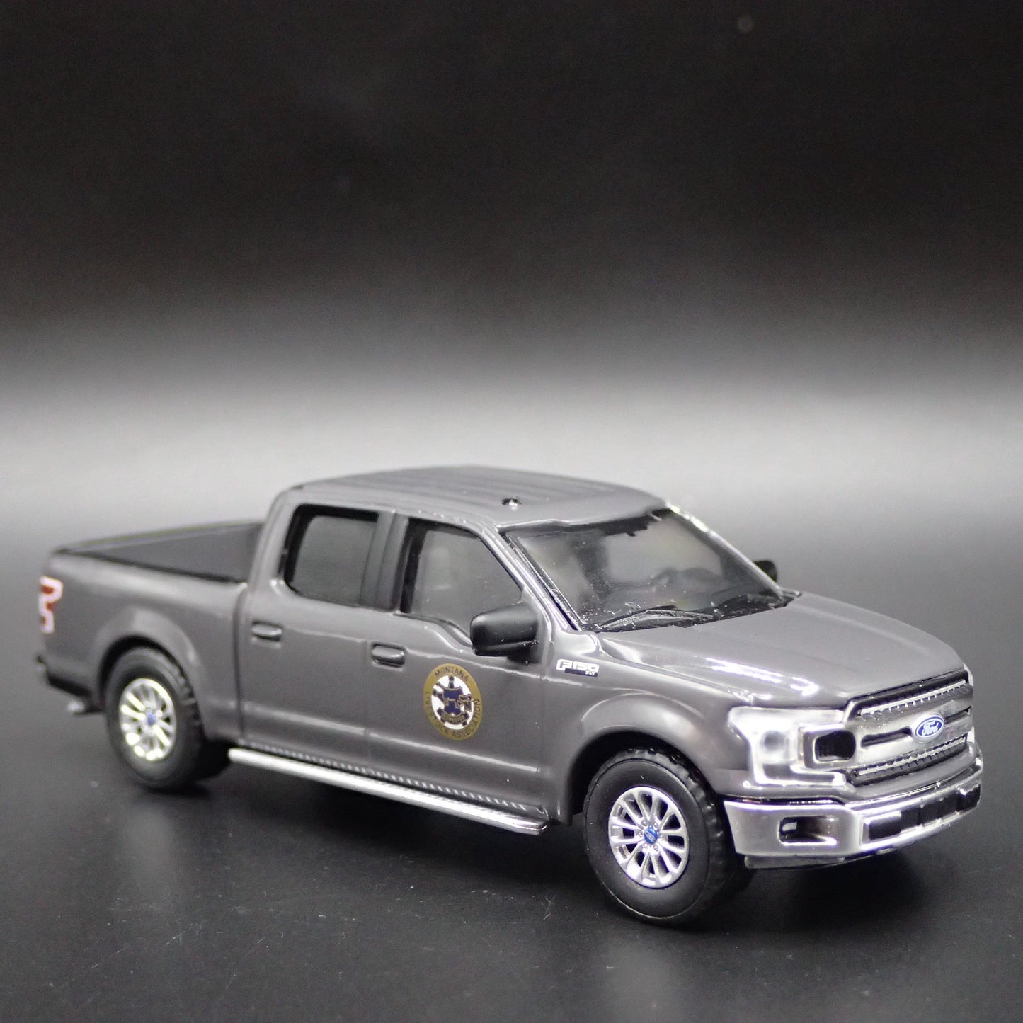 2018 FORD F150 PICKUP TRUCK MONTANA LIVESTOCK ASSOC 1:64 SCALE DIECAST MODEL CAR