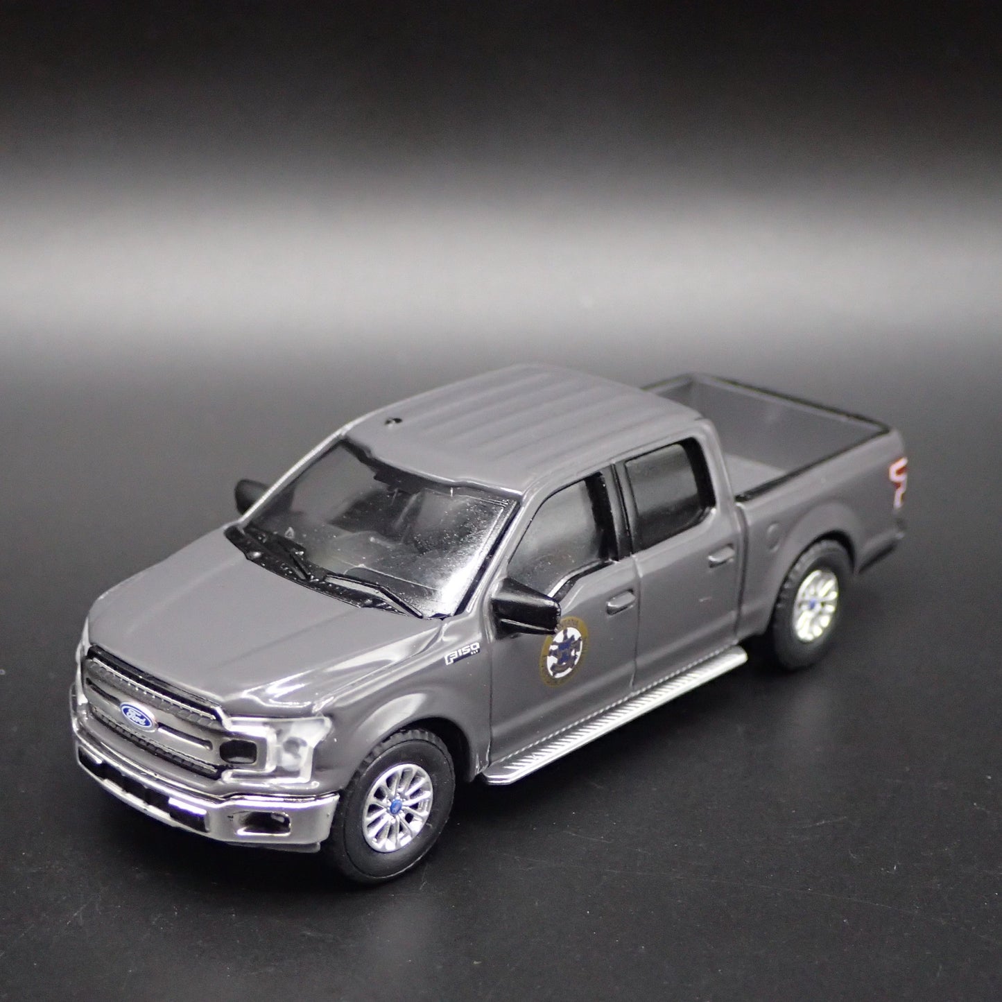 2018 FORD F150 PICKUP TRUCK MONTANA LIVESTOCK ASSOC 1:64 SCALE DIECAST MODEL CAR