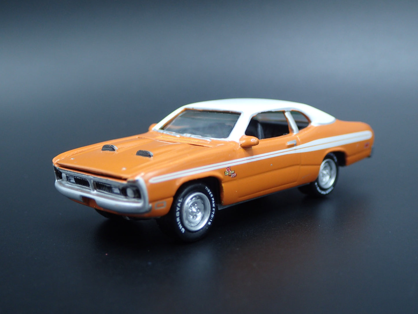 1971 71 DODGE DEMON ORANGE 1/64 SCALE COLLECTIBLE DIORAMA DIECAST MODEL CAR
