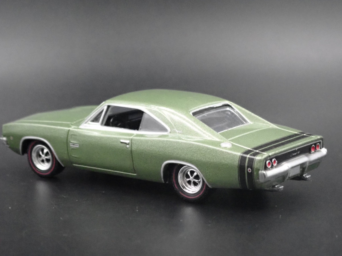 1968 68 DODGE CHARGER R/T RARE 1:64 SCALE COLLECTIBLE DIORAMA DIECAST MODEL CAR-Burning Rubber Toy Company
