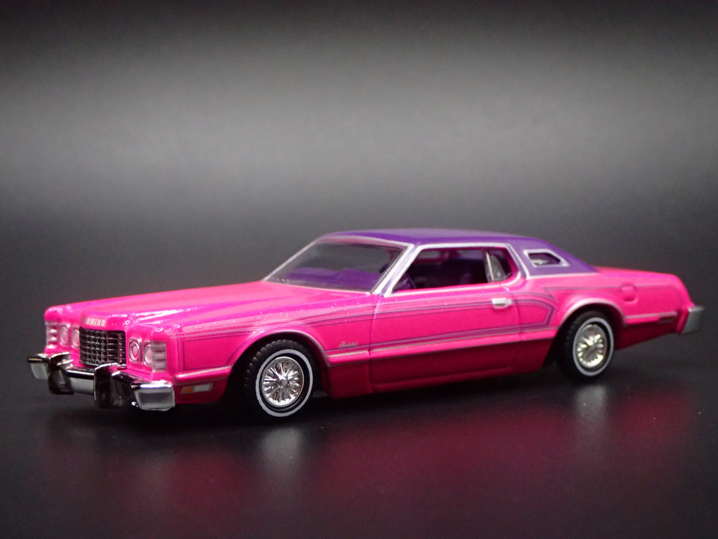 1975 75 FORD THUNDERBIRD LOWRIDER PINK 1:64 SCALE COLLECTIBLE DIECAST MODEL CAR