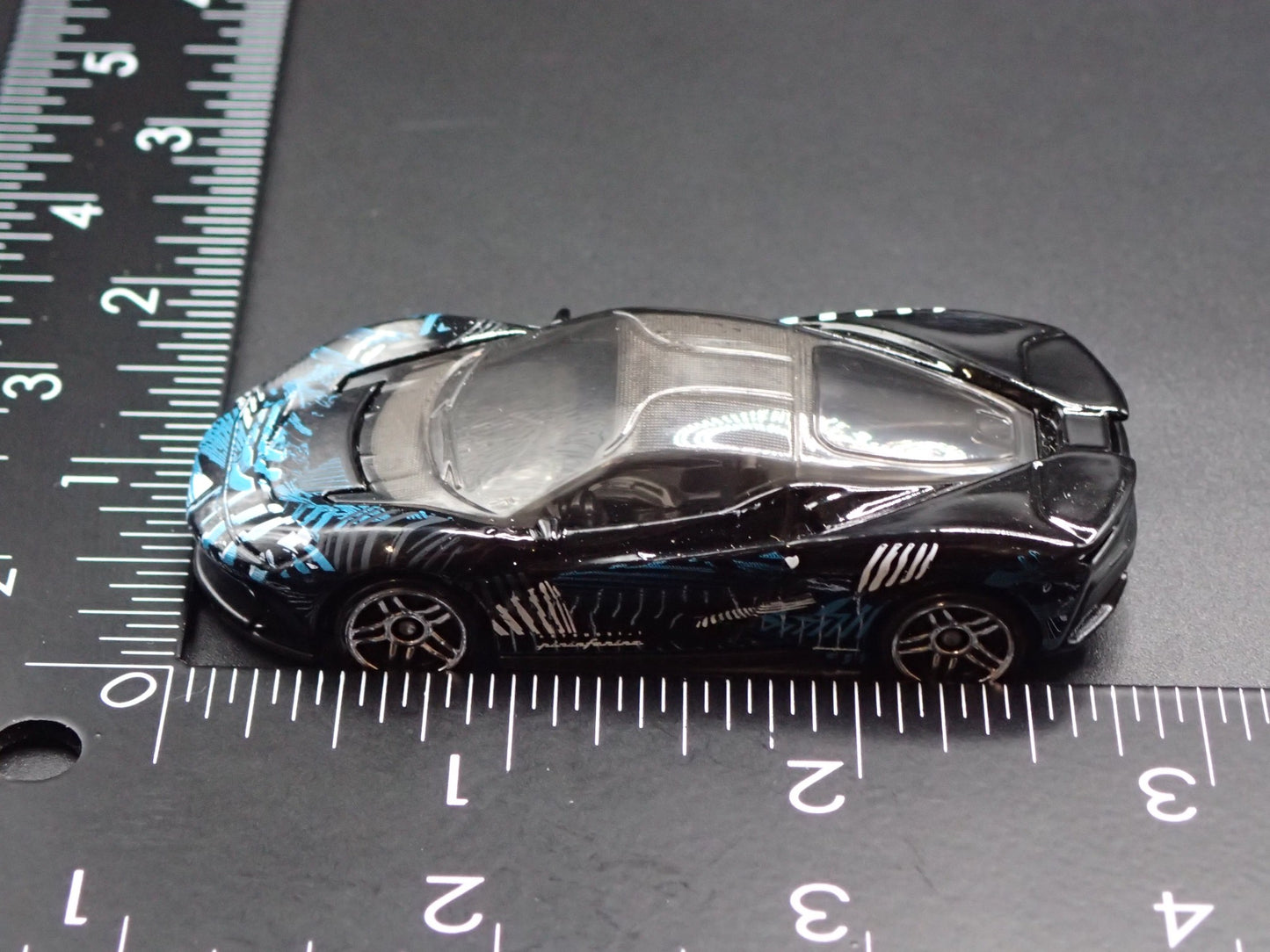 2022-2025 AUTOMOBILI PININFARINA BATTISTA SUPER CAR 1:64 SCALE DIECAST MODEL CAR