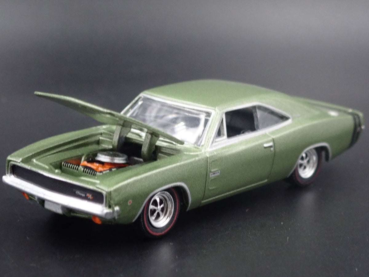 1968 68 DODGE CHARGER R/T RARE 1:64 SCALE COLLECTIBLE DIORAMA DIECAST MODEL CAR-Burning Rubber Toy Company