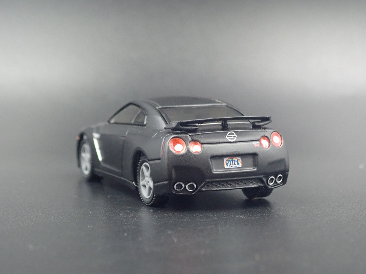 2007-2025 NISSAN SKYLINE GTR R35 BLACK 1:64 SCALE COLLECTIBLE DIECAST MODEL CAR