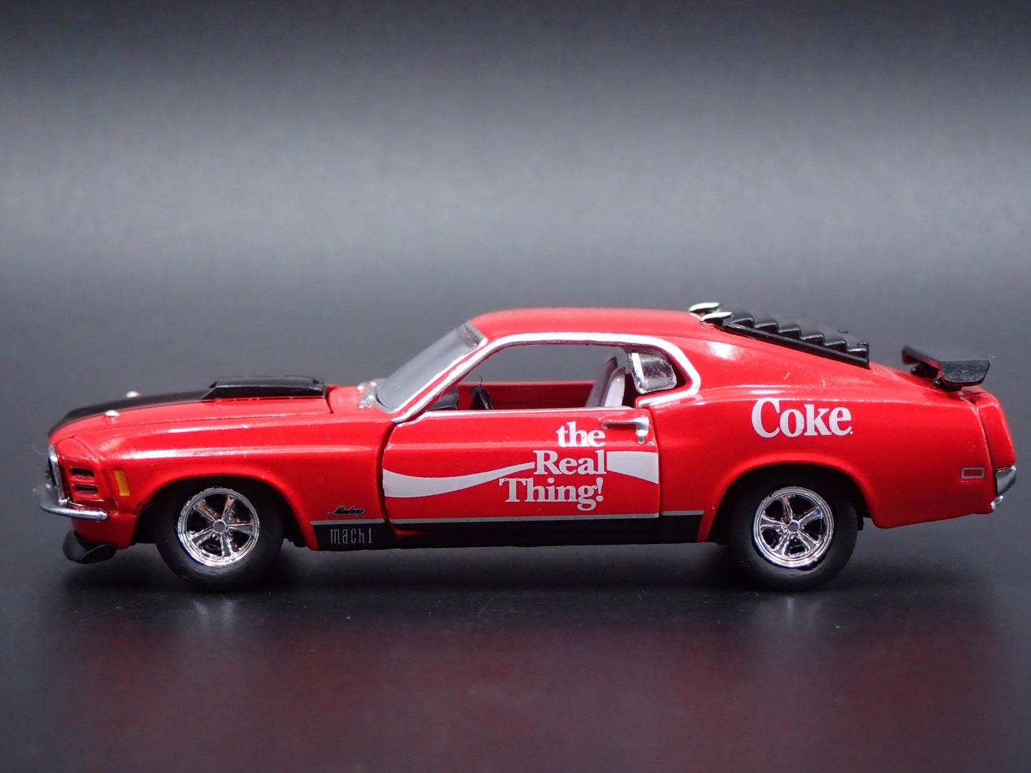 1970 70 FORD MUSTANG MACH 1 351 FASTBACK COCA COLA 1:64 SCALE DIECAST MODEL CAR
