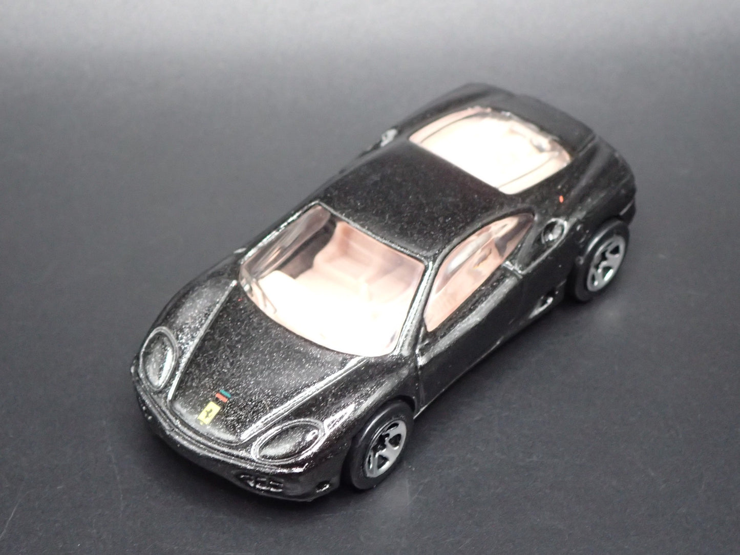 1999-2005 FERRARI 360 MODENA SUPER CAR 1:64 SCALE DIORAMA DIECAST MODEL CAR