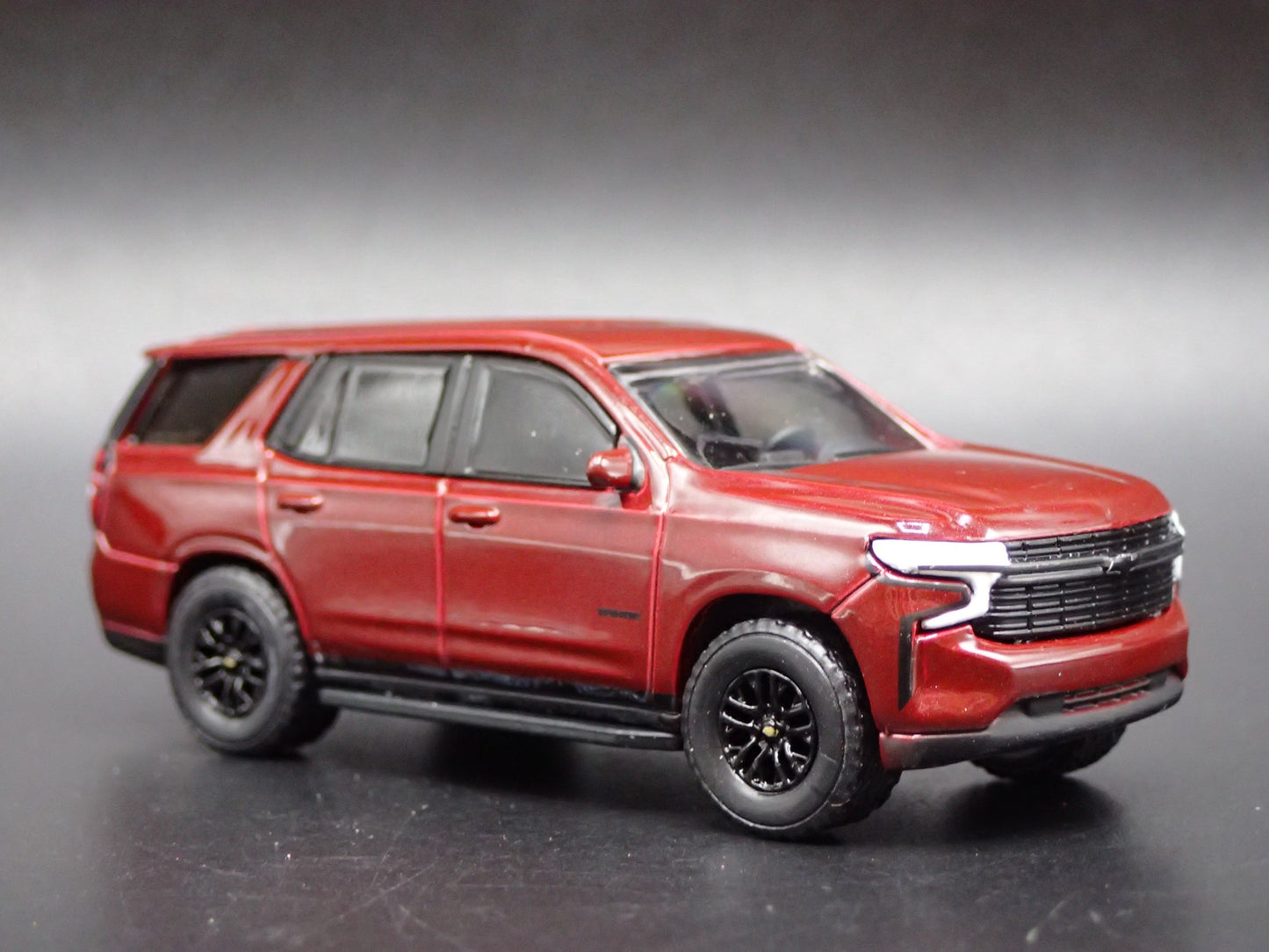 2021-2025 CHEVY CHEVROLET TAHOE RST BURGUNDY 1:64 SCALE DIECAST MODEL CAR