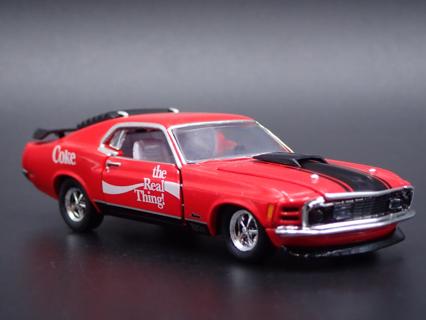 1970 70 FORD MUSTANG MACH 1 351 FASTBACK COCA COLA 1:64 SCALE DIECAST MODEL CAR