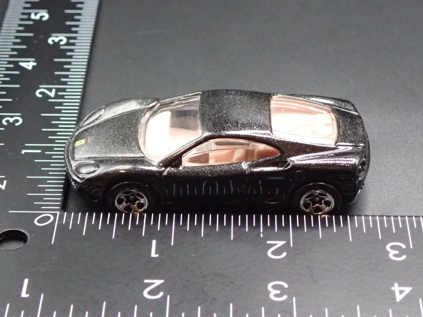 1999-2005 FERRARI 360 MODENA SUPER CAR 1:64 SCALE DIORAMA DIECAST MODEL CAR