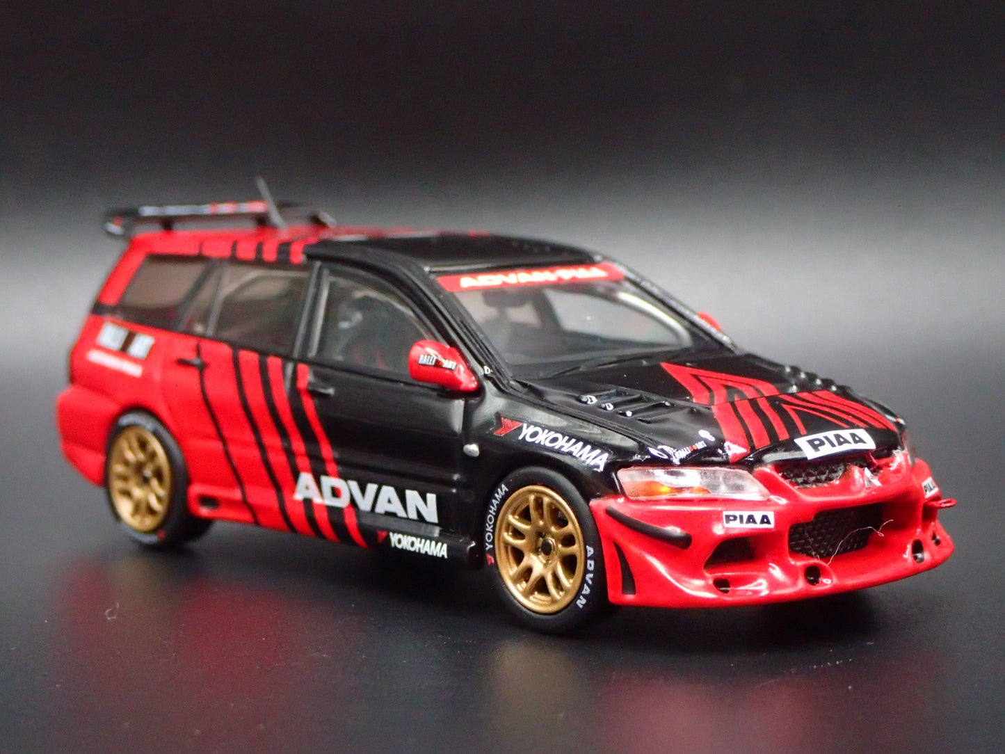 2005-2007 MITSUBISHI LANCER EVOLUTION EVO IX WAGON 1:64 SCALE DIECAST MODEL CAR