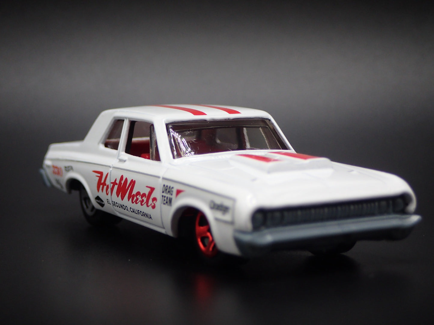 1964 64 DODGE 330 NHRA RARE 1/64 SCALE COLLECTIBLE DIORAMA DIECAST MODEL CAR