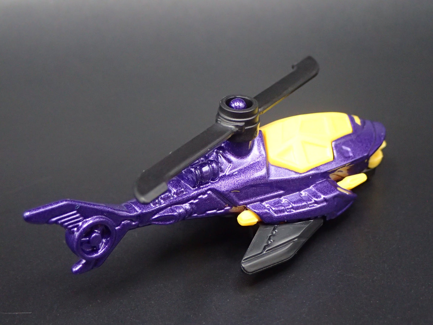 BATMAN BATCOPTER MOBILE RARE 1:64 SCALE COLLECTIBLE DIORAMA DIECAST MODEL CAR