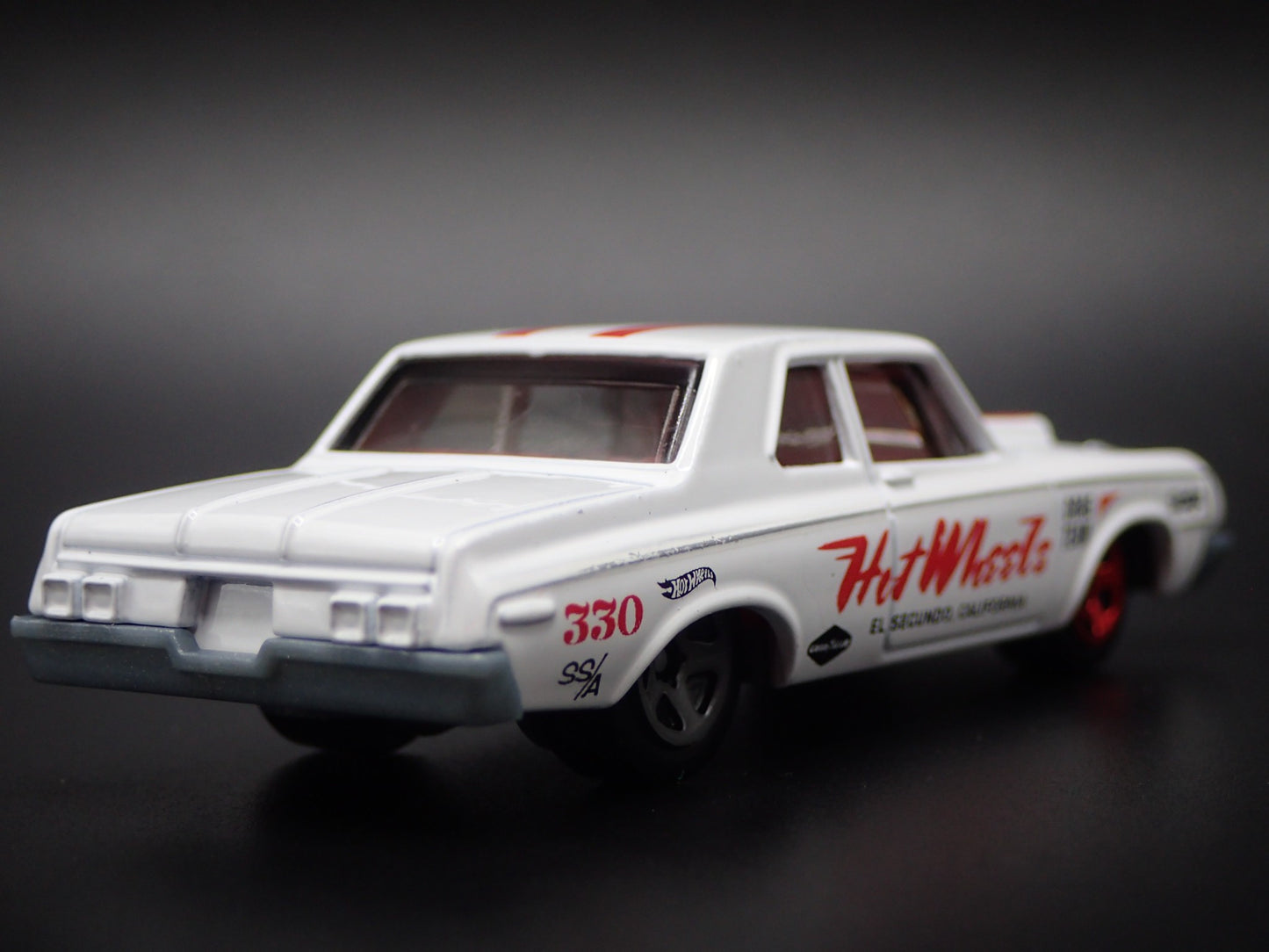 1964 64 DODGE 330 NHRA RARE 1/64 SCALE COLLECTIBLE DIORAMA DIECAST MODEL CAR