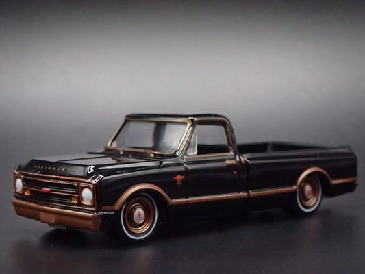 1972 72 CHEVY CHEVROLET C10 PICKUP TRUCK LONG BED 1/64 SCALE DIECAST MODEL CAR