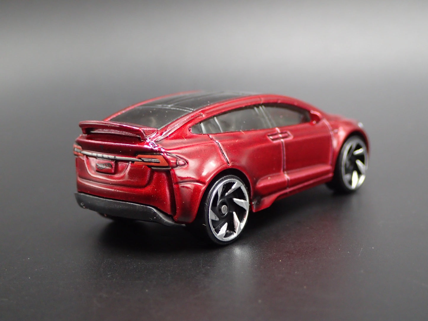 2016-2025 TESLA MODEL X SUV RED 1:64 SCALE COLLECTIBLE DIORAMA DIECAST MODEL CAR