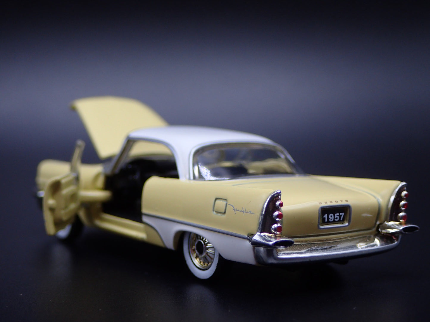1957 57 DESOTO FIREFLITE YELLOW 1:64 SCALE COLLECTIBLE DIORAMA DIECAST MODEL CAR