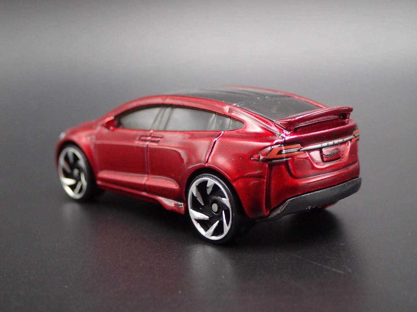 2016-2025 TESLA MODEL X SUV RED 1:64 SCALE COLLECTIBLE DIORAMA DIECAST MODEL CAR