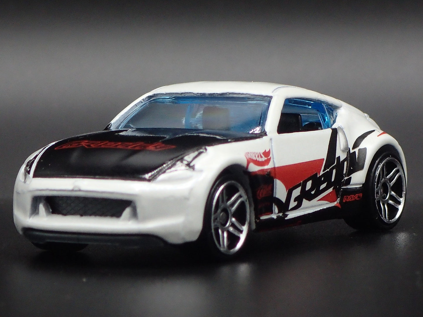 2009-2020 NISSAN 370Z GREDDY WHITE 1:64 SCALE COLLECTIBLE DIECAST MODEL CAR