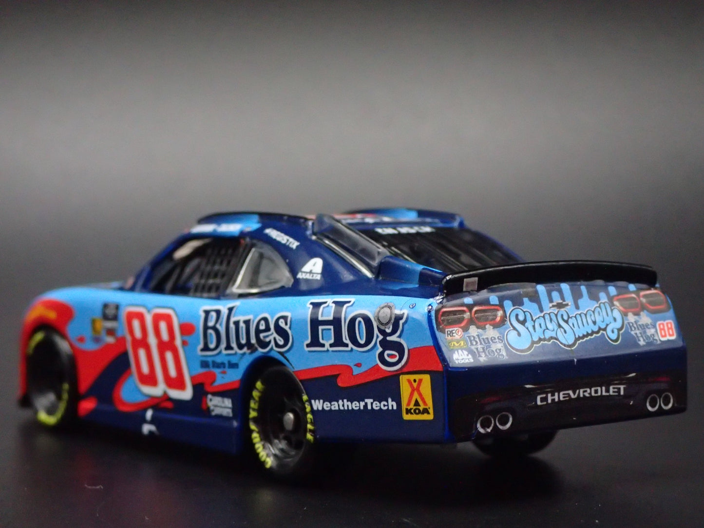 2025 25 CHEVROLET 88 KYLE LARSON BLUES HOG TEXAS NASCAR WIN 1:64 DIECAST CAR