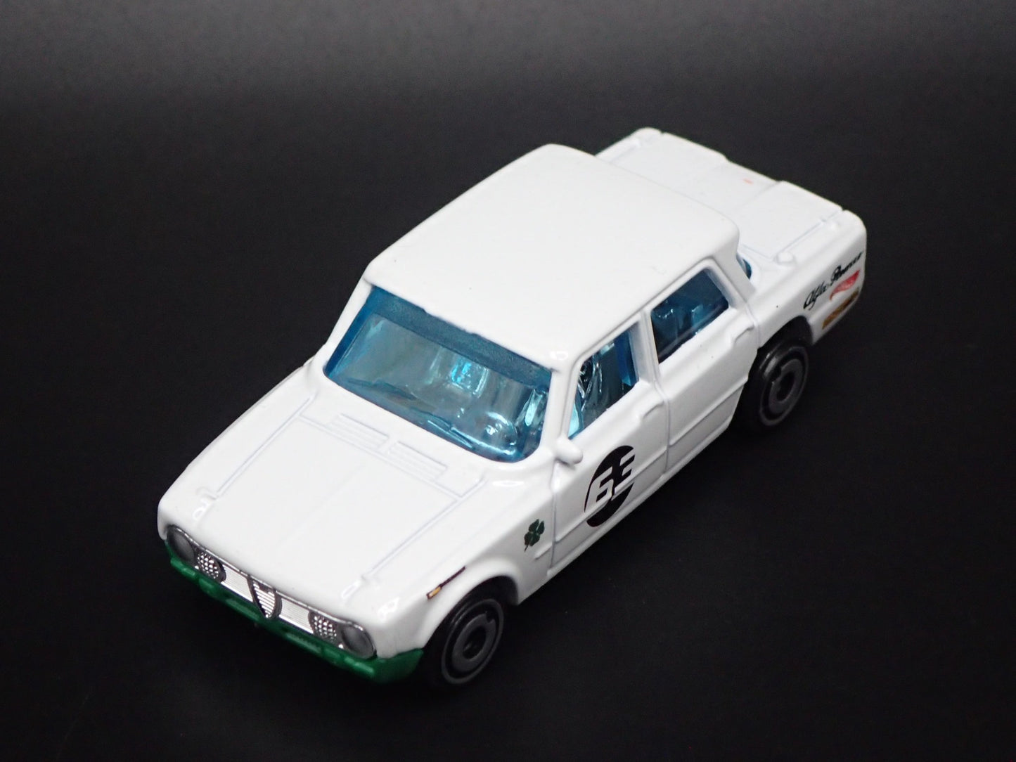 1963-1964 ALFA ROMEO GIULIA TI SUPER WHITE 1:64 SCALE DIORAMA DIECAST MODEL CAR