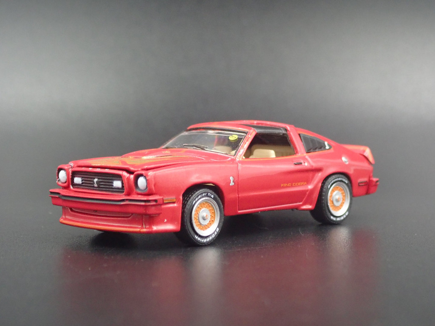 1978 78 FORD MUSTANG II KING COBRA RED 1:64 SCALE COLLECTIBLE DIECAST MODEL CAR