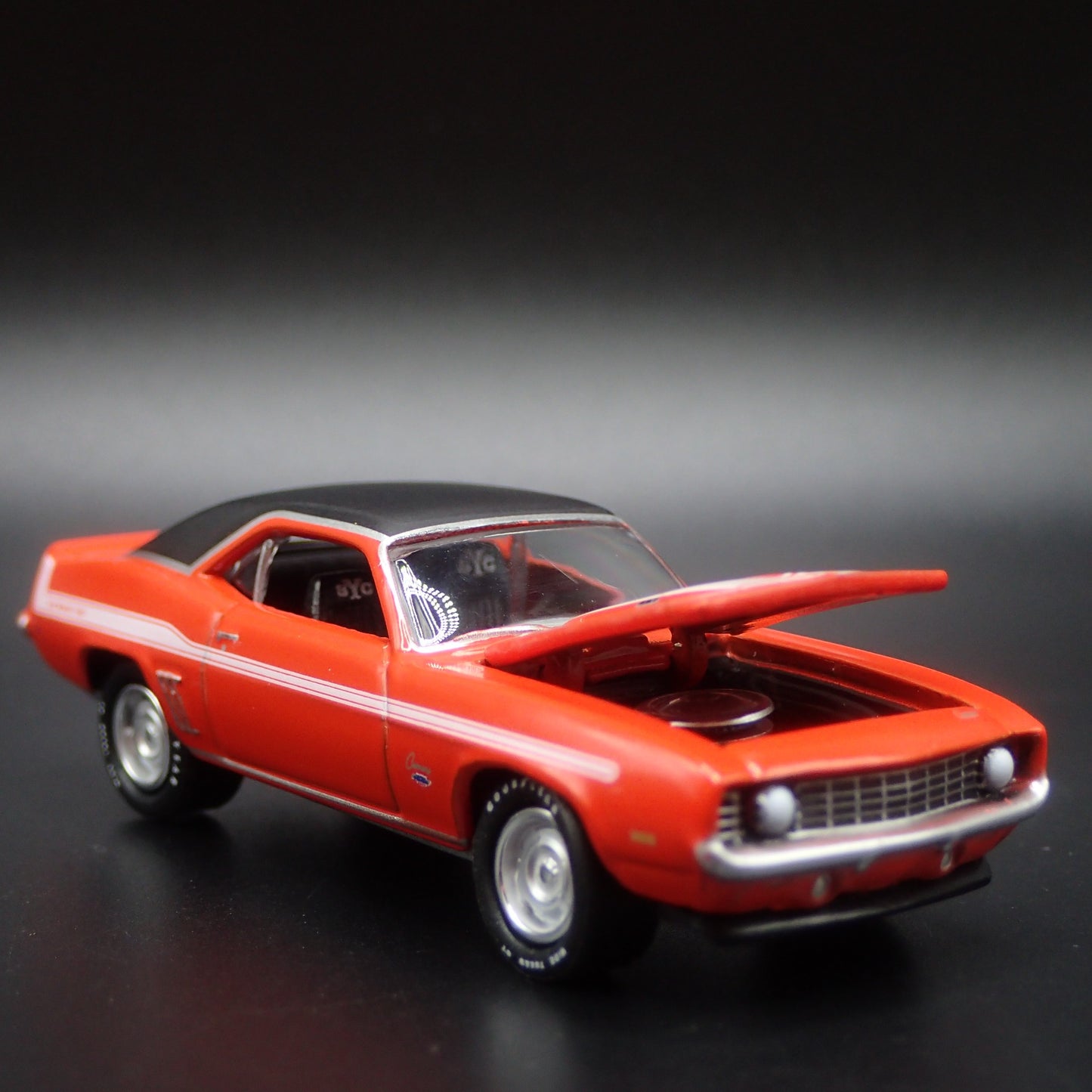 1969 69 CHEVY CHEVROLET CAMARO YENKO 1:64 SCALE COLLECTIBLE DIECAST MODEL CAR