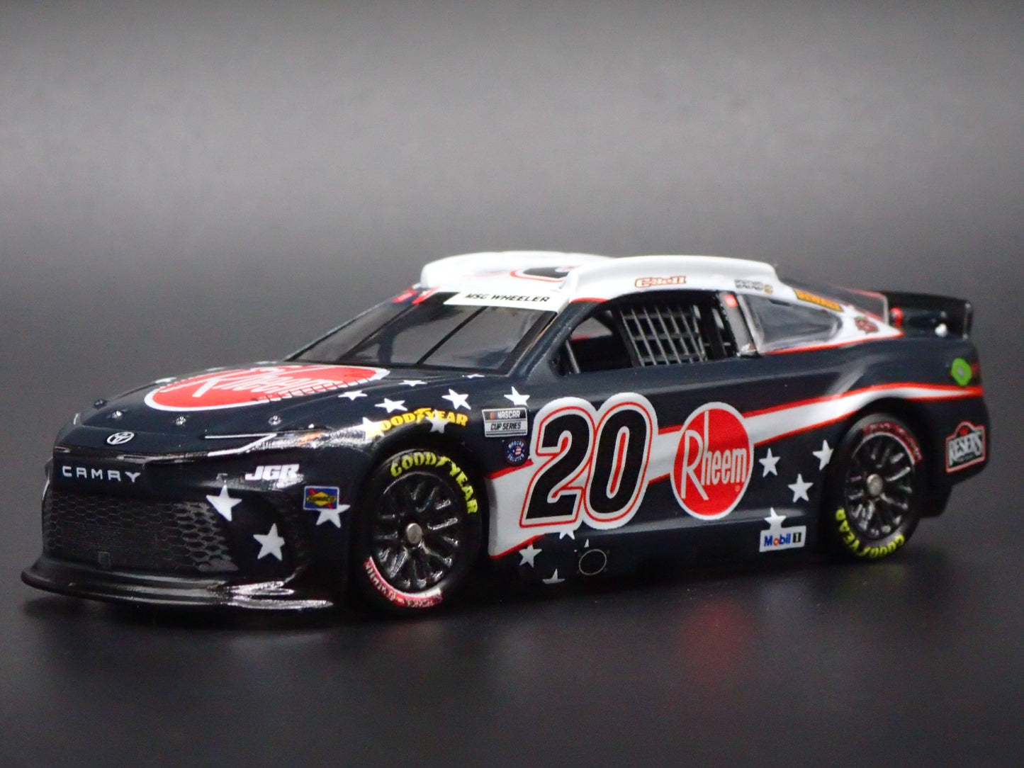 2025 TOYOTA CAMRY 20 CHRISTOPHER BELL RHEEM SALUTES NASCAR 1:64 DIECAST CAR