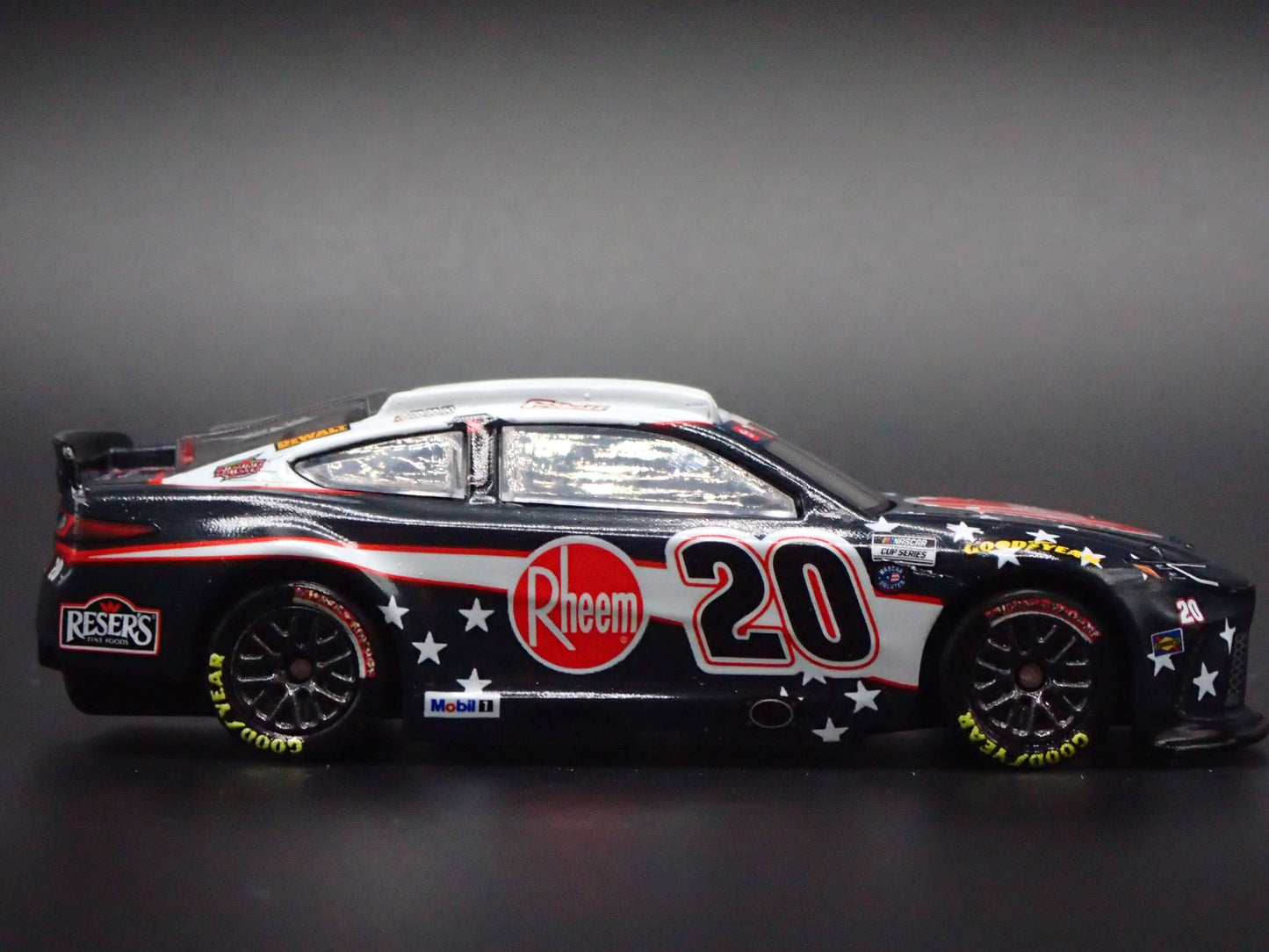 2025 TOYOTA CAMRY 20 CHRISTOPHER BELL RHEEM SALUTES NASCAR 1:64 DIECAST CAR