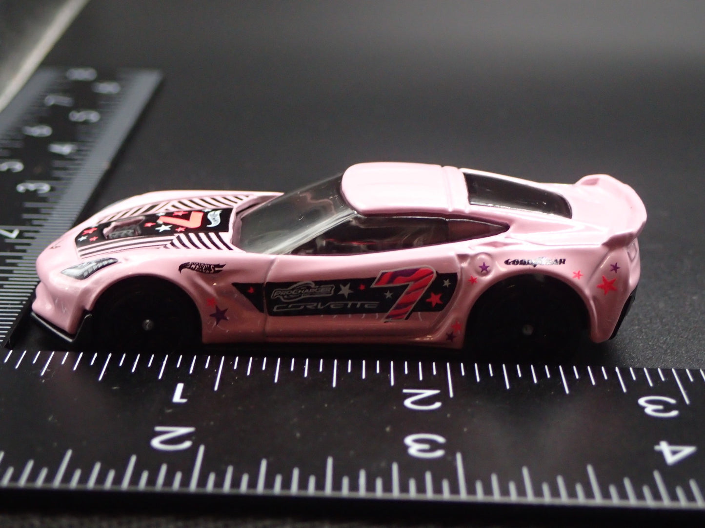 2014-2019 CHEVY CHEVROLET CORVETTE C7 Z06 1/64 SCALE DIORAMA DIECAST MODEL CAR