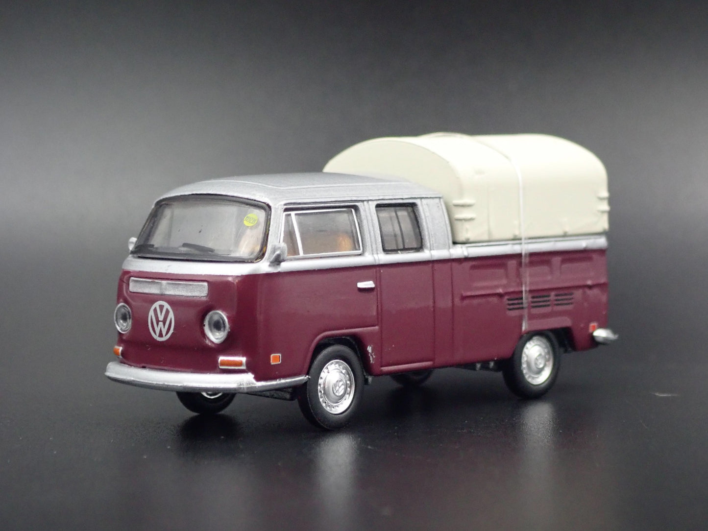1967-1979 VW VOLKSWAGEN TYPE 2 DOUBLE CAB PICKUP 1/64 SCALE DIECAST MODEL CAR