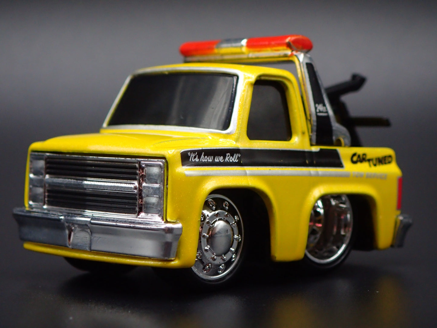 1987 87 CHEVROLET C10 PICKUP TRUCK TOW TRUCK TUNED 1/64 SCALE DIECAST MODEL CAR