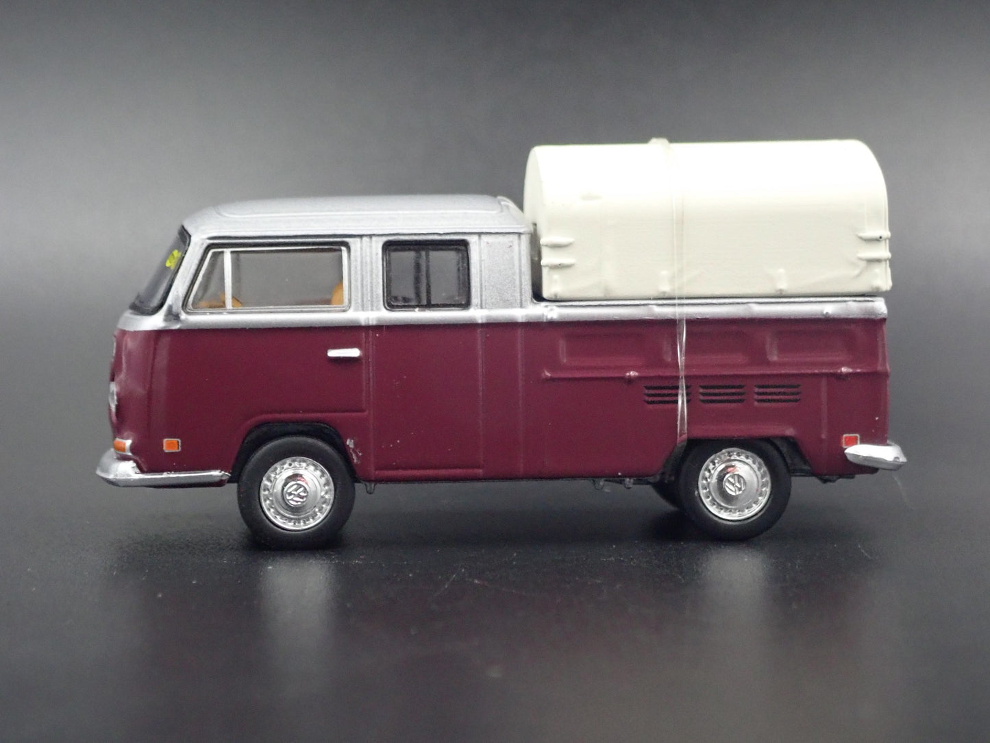 1967-1979 VW VOLKSWAGEN TYPE 2 DOUBLE CAB PICKUP 1/64 SCALE DIECAST MODEL CAR