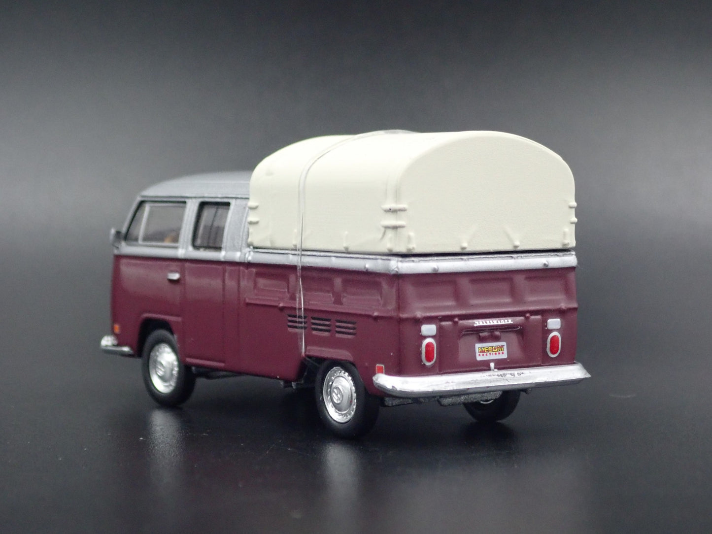 1967-1979 VW VOLKSWAGEN TYPE 2 DOUBLE CAB PICKUP 1/64 SCALE DIECAST MODEL CAR