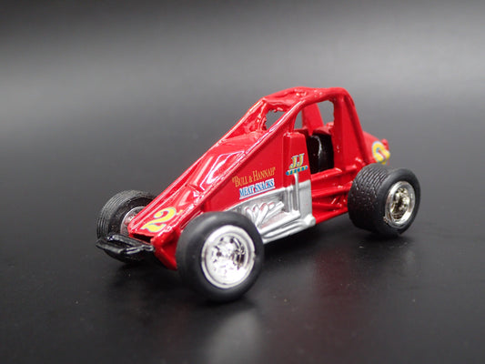 SPRINT CAR #2 JJ YELEY MEAT SNACKS RED 1:64 SCALE DIORAMA DIECAST MODEL CAR