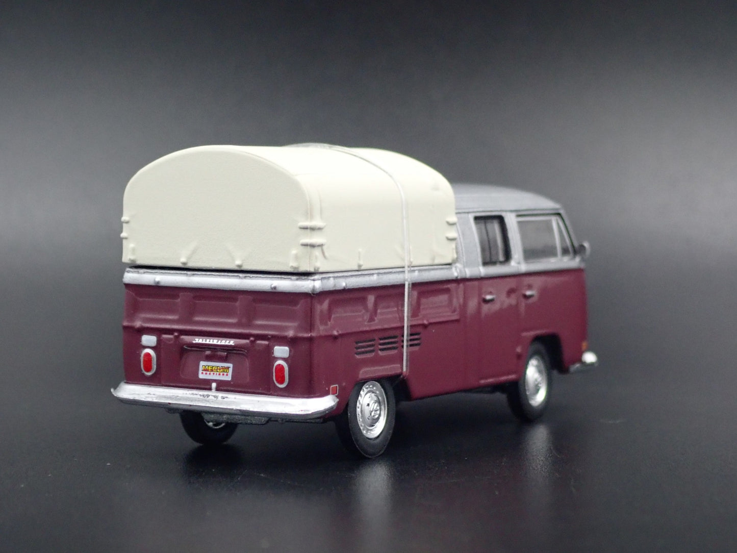 1967-1979 VW VOLKSWAGEN TYPE 2 DOUBLE CAB PICKUP 1/64 SCALE DIECAST MODEL CAR