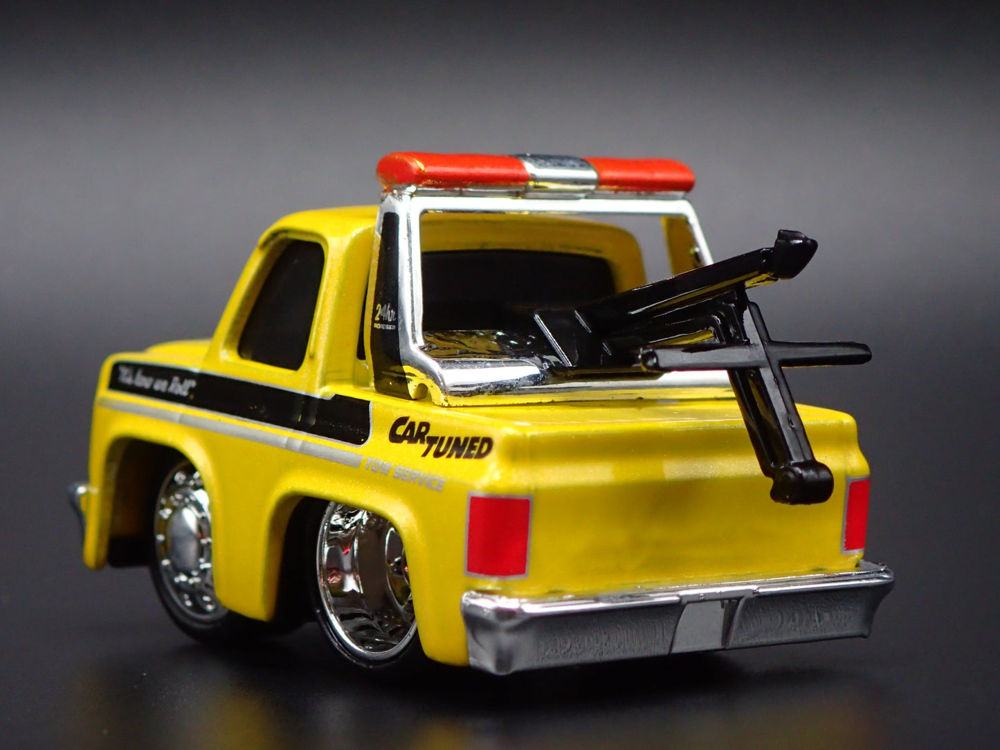 1987 87 CHEVROLET C10 PICKUP TRUCK TOW TRUCK TUNED 1/64 SCALE DIECAST MODEL CAR