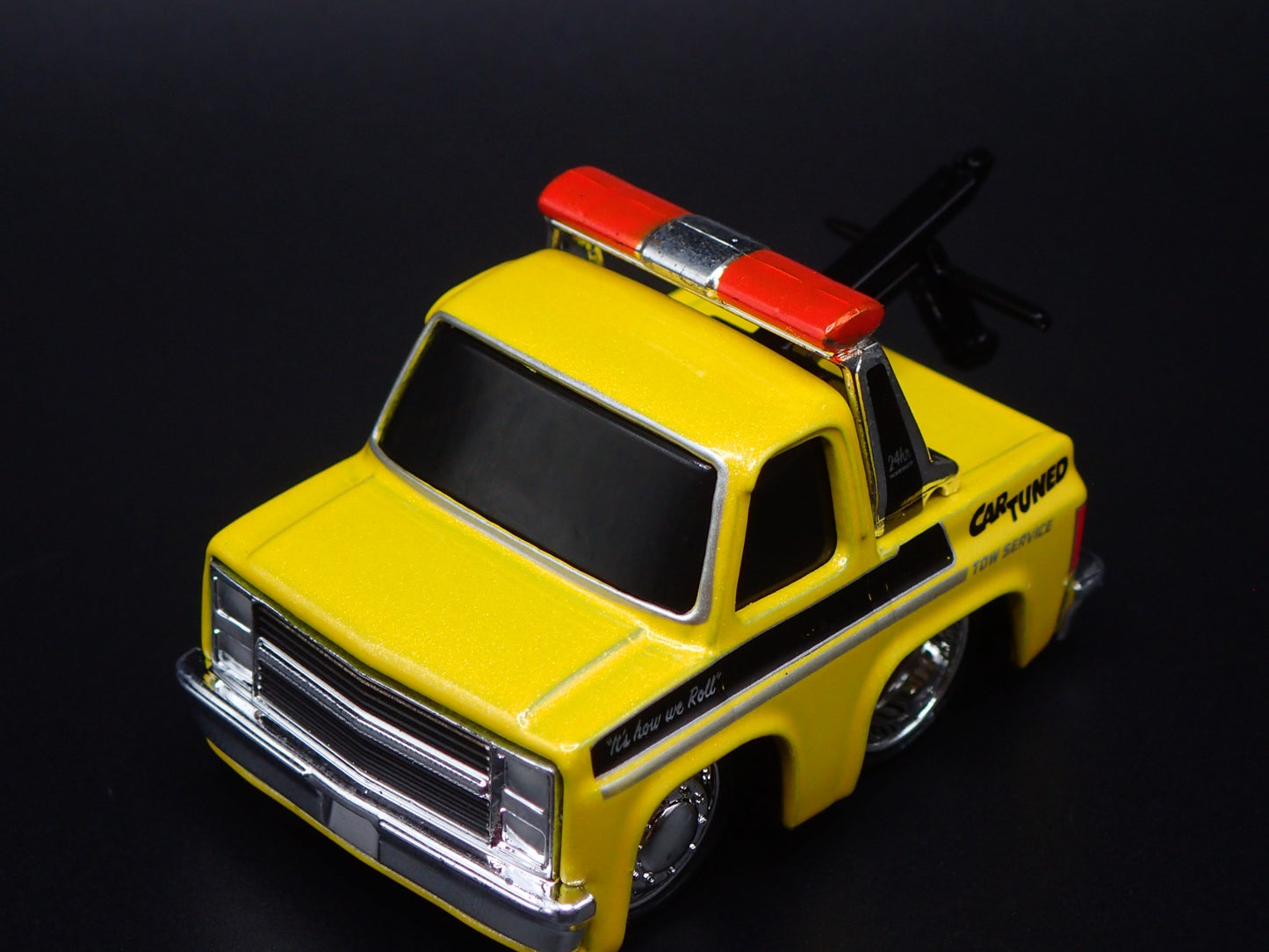 1987 87 CHEVROLET C10 PICKUP TRUCK TOW TRUCK TUNED 1/64 SCALE DIECAST MODEL CAR