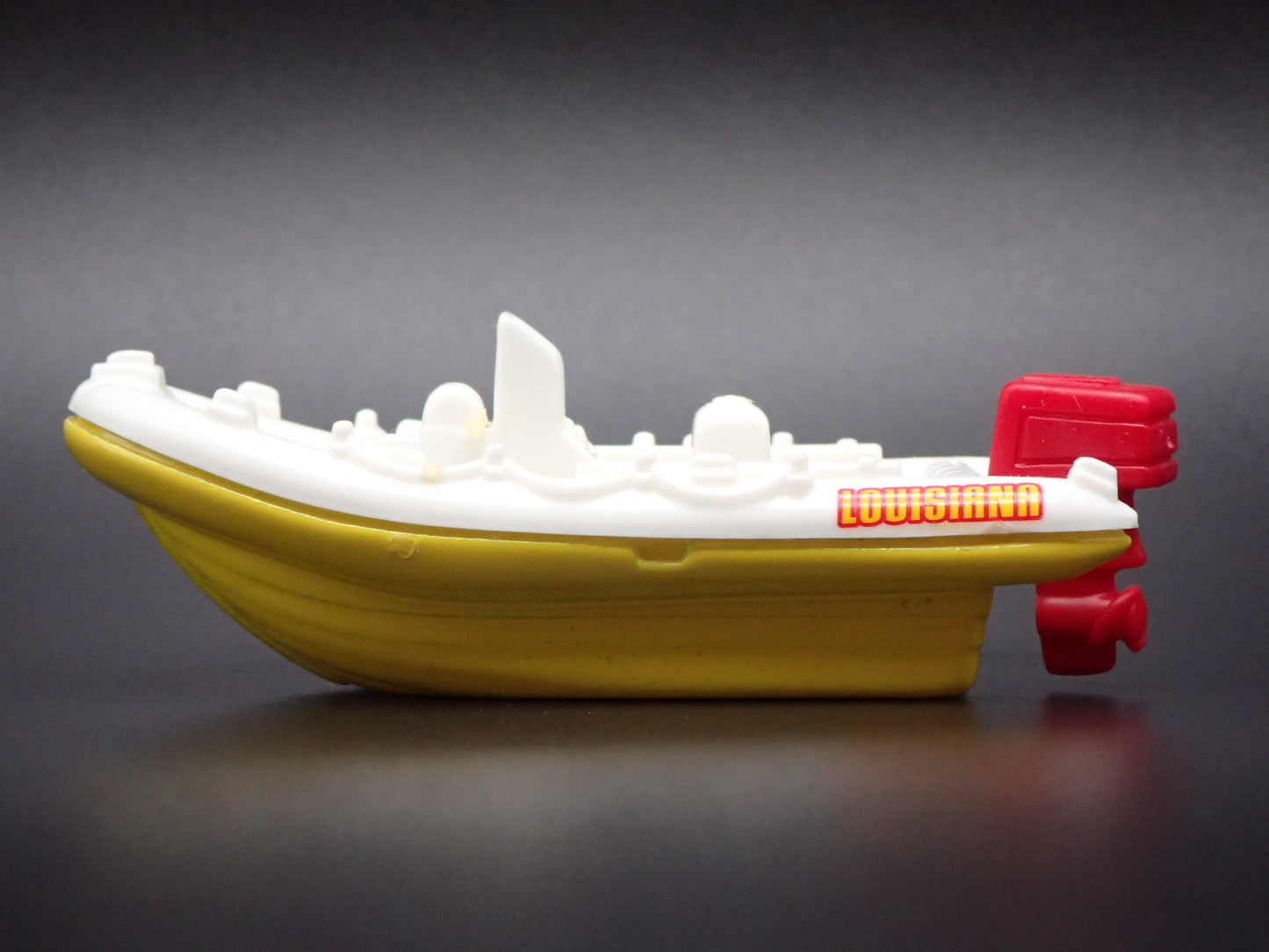 RAFT BOAT w/ TRAILER LOUSIANA 1/64 MB SCALE COLLECTIBLE DIORAMA PROP MODEL