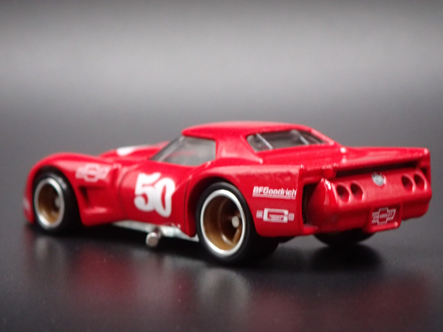 1976 76 CHEVY CHEVROLET GREENWOOD CORVETTE RACING 1:64 SCALE DIECAST MODEL CAR