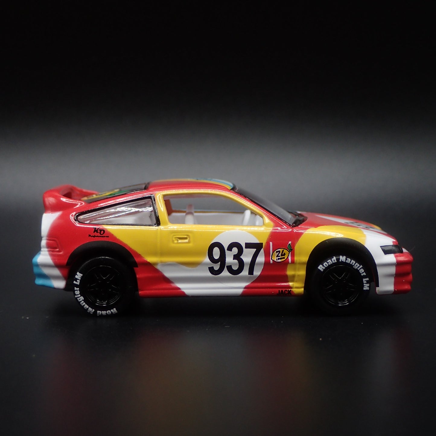 1984-1991 HONDA CRX HATCHBACK 1:64 SCALE COLLECTIBLE DIORAMA DIECAST MODEL CAR