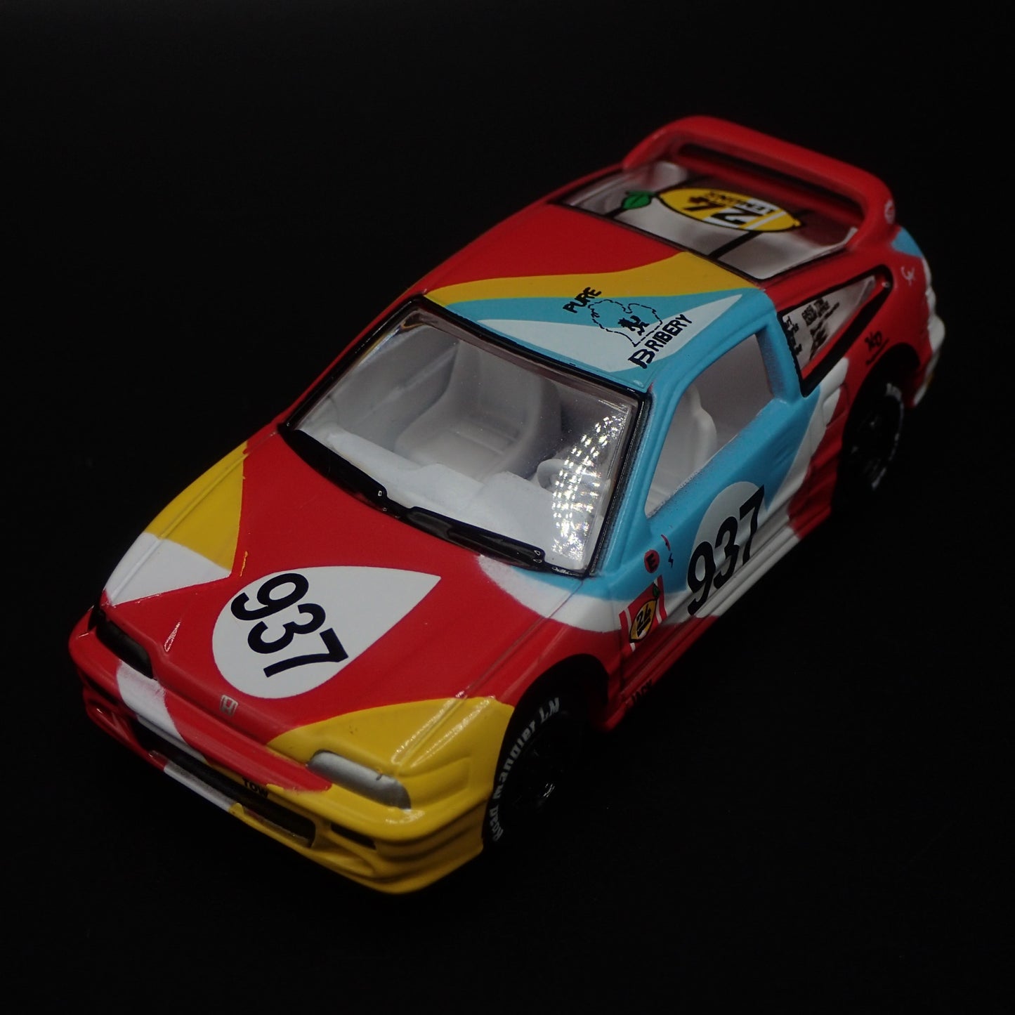 1984-1991 HONDA CRX HATCHBACK 1:64 SCALE COLLECTIBLE DIORAMA DIECAST MODEL CAR